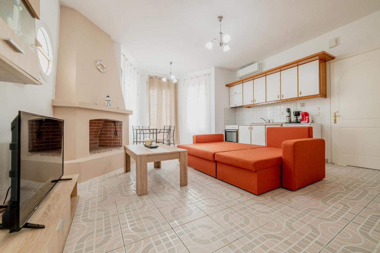 Family Resort 2 Ofrínion Dış mekan fotoğraf